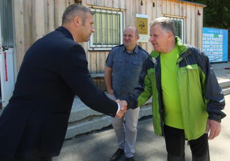 OTVORITEV DOVOZNE CESTE DO BIATLONSKEGA CENTRA 03 FOTO LJUBO VUKELIČ